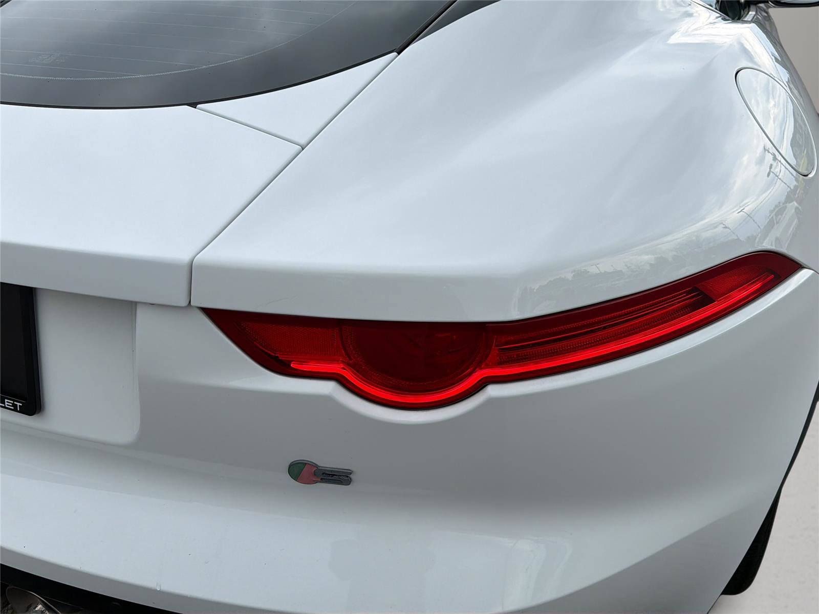 Used 2015 Jaguar F-TYPE S RWD image 29