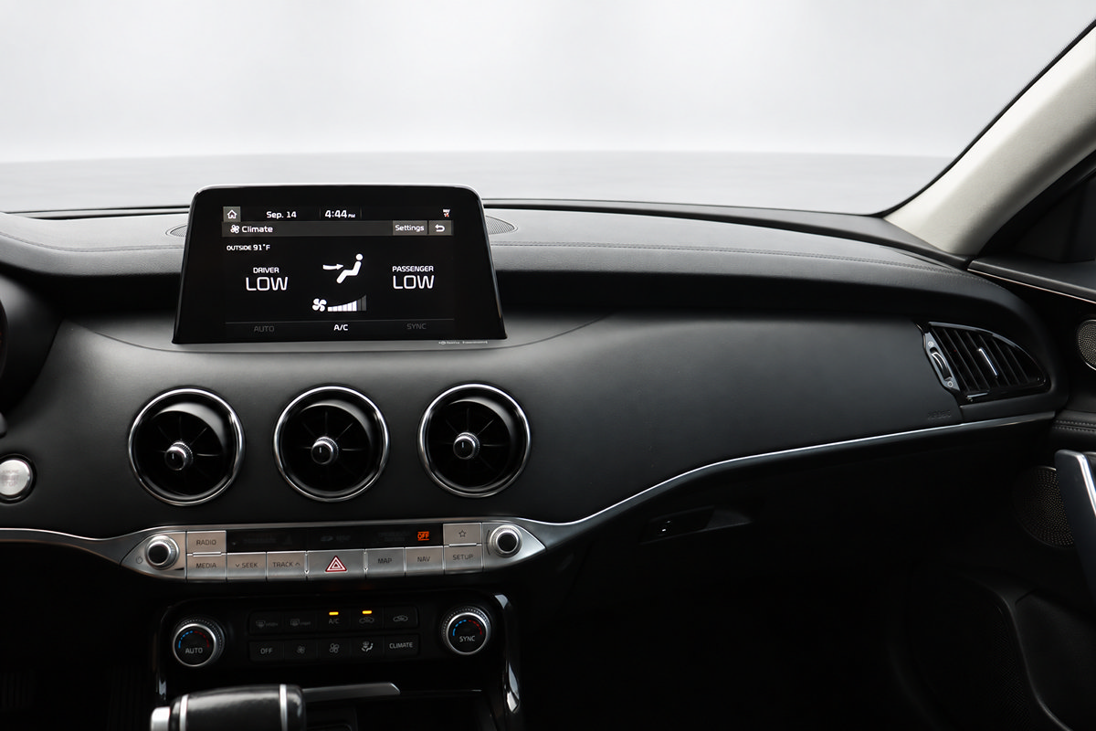 Used 2019 Kia Stinger Premium RWD image 31