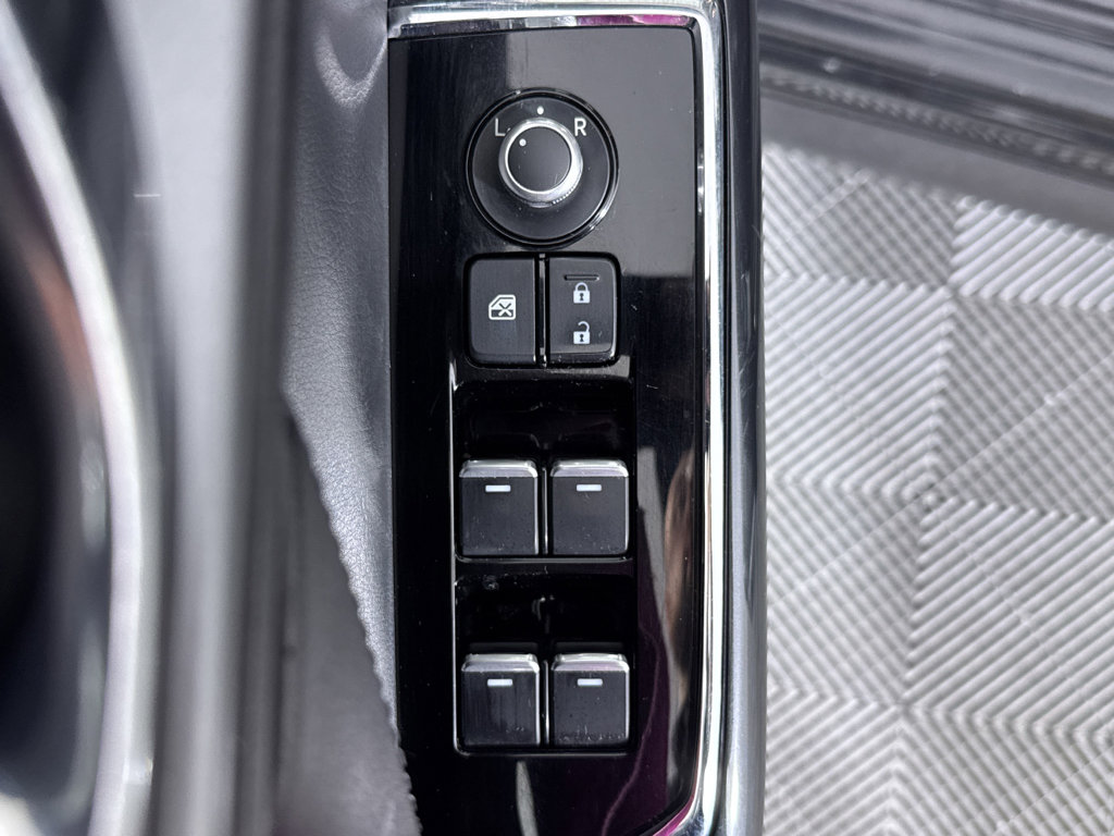 Used 2018 MAZDA CX-9 Touring w/ Touring Premium Package FWD image 25