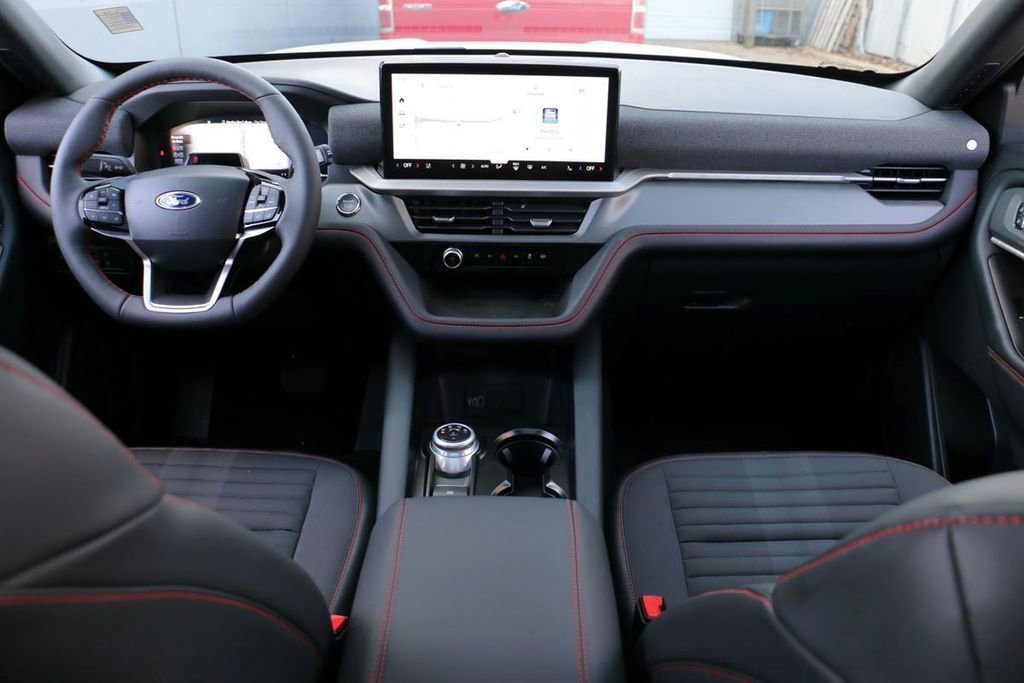 New 2026 Ford Explorer ST-Line w/ ST-Line Street Pack image 26