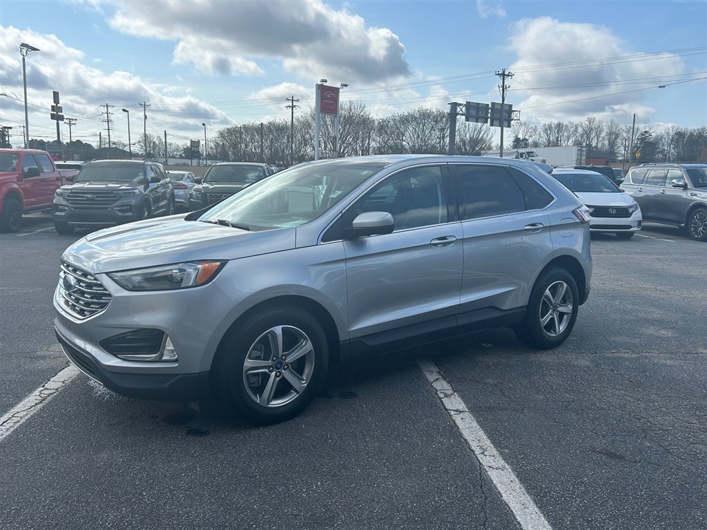 Used 2022 Ford Edge SEL w/ Convenience Package AWD/4WD image 2