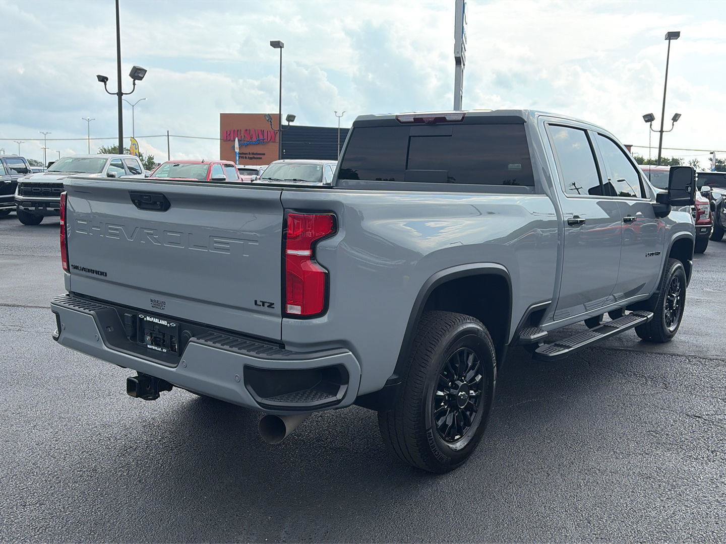 Used 2024 Chevrolet Silverado 2500 LTZ w/ LTZ Plus Package AWD/4WD image 5