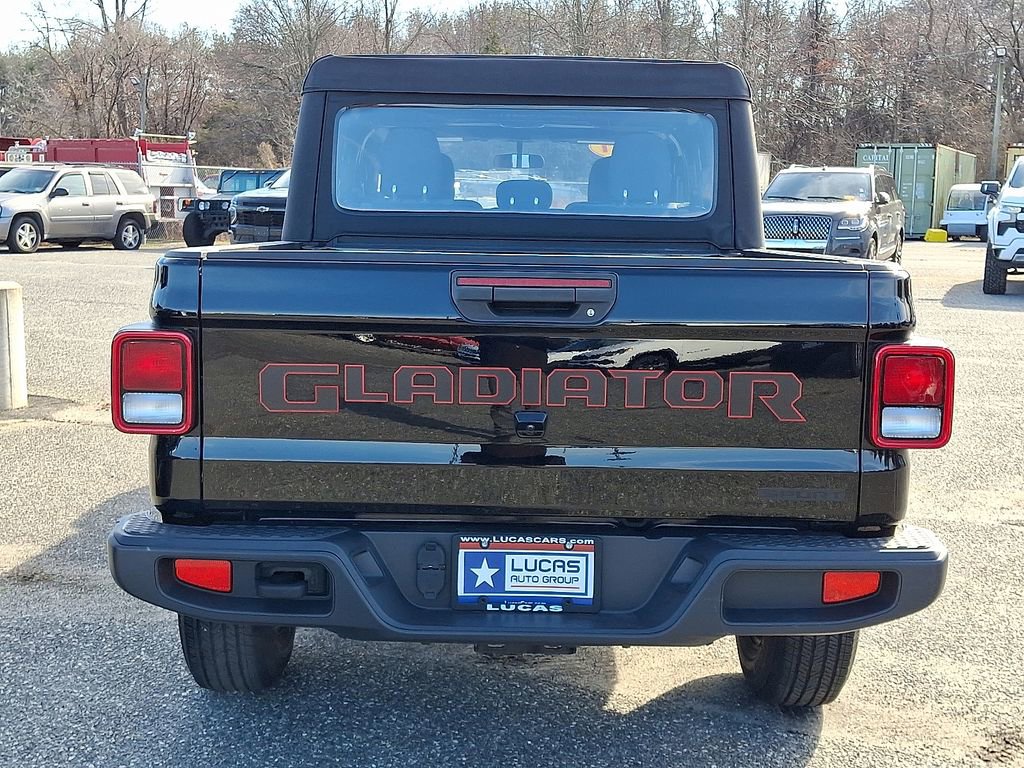 Certified 2021 Jeep Gladiator Sport image 10