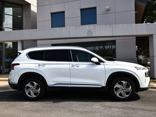 Used 2021 Hyundai Santa Fe SEL w/ Convenience + Premium Package AWD/4WD image 4
