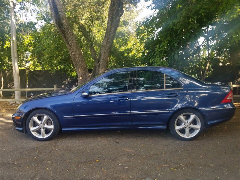 Used 2005 Mercedes-Benz C 230 Sedan image 2