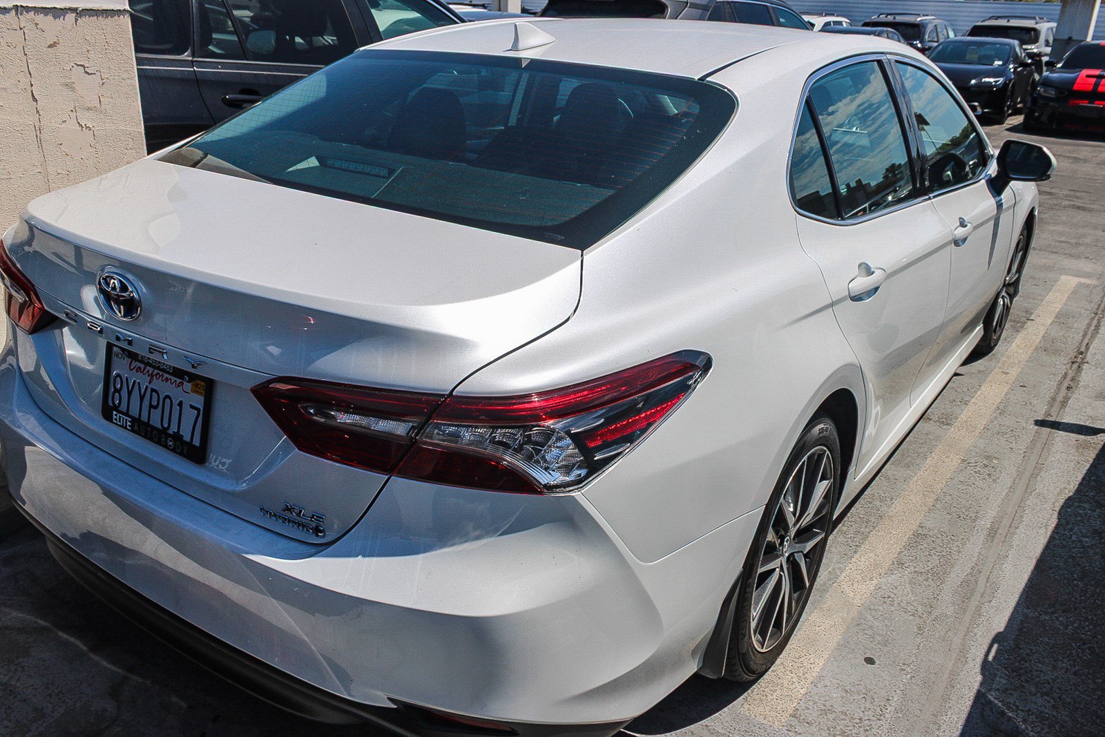 Used 2022 Toyota Camry XLE FWD image 14