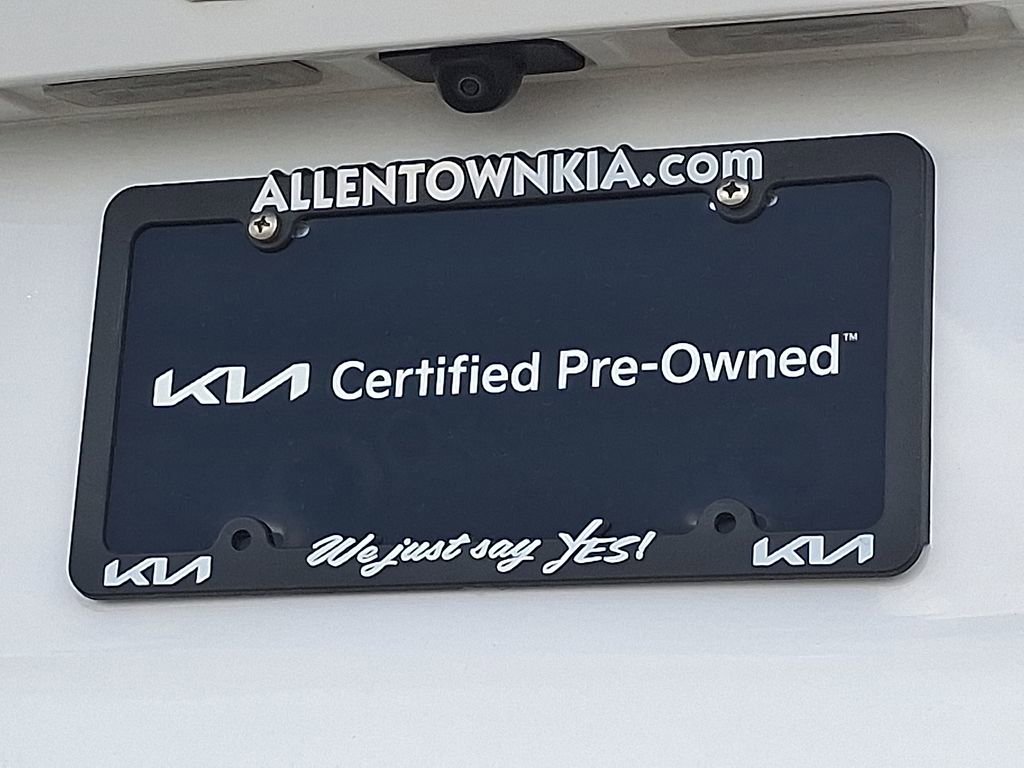 Certified 2023 Kia Sorento SX image 32