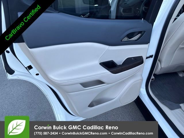 Certified 2023 GMC Acadia Denali w/ Denali Ultimate Package AWD/4WD image 18