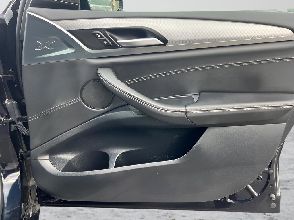 Used 2018 BMW X3 M40i image 32