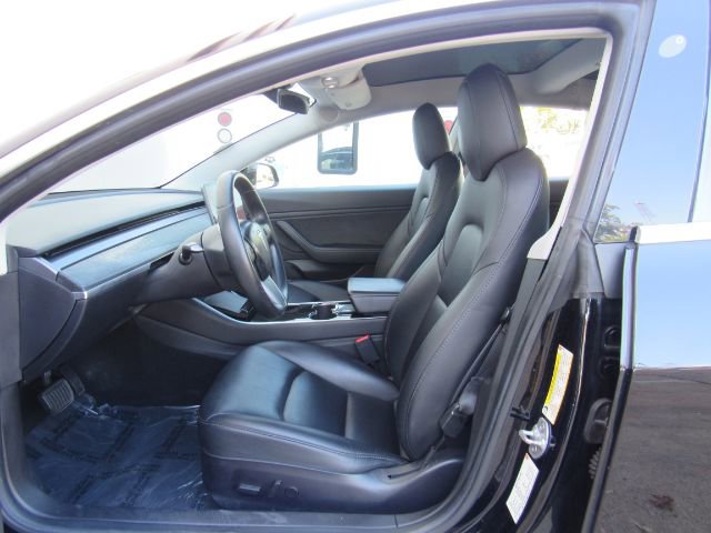 Used 2018 Tesla Model 3 Long Range image 6