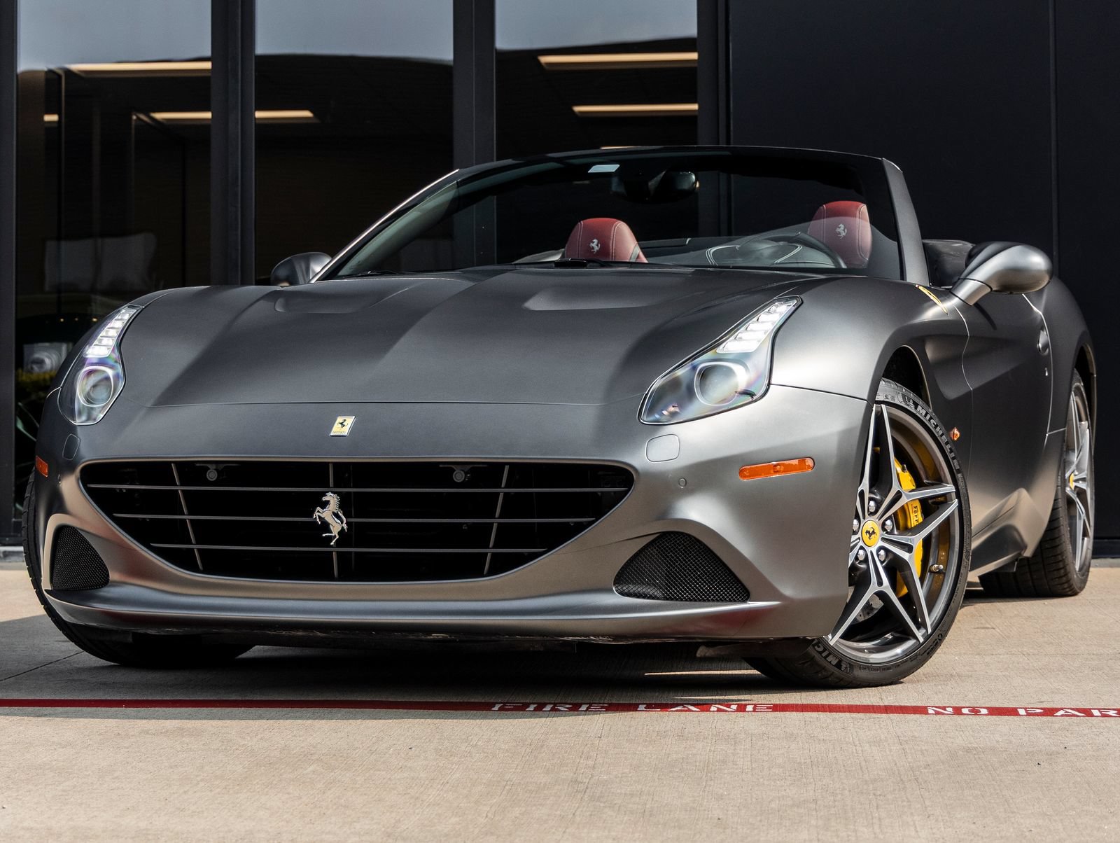 Used 2016 Ferrari California T