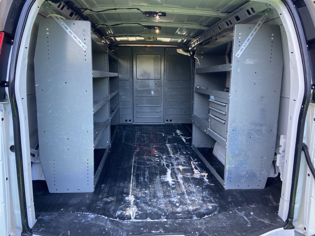 Used 2021 Chevrolet Express 2500 w/ Driver Convenience Package RWD image 18