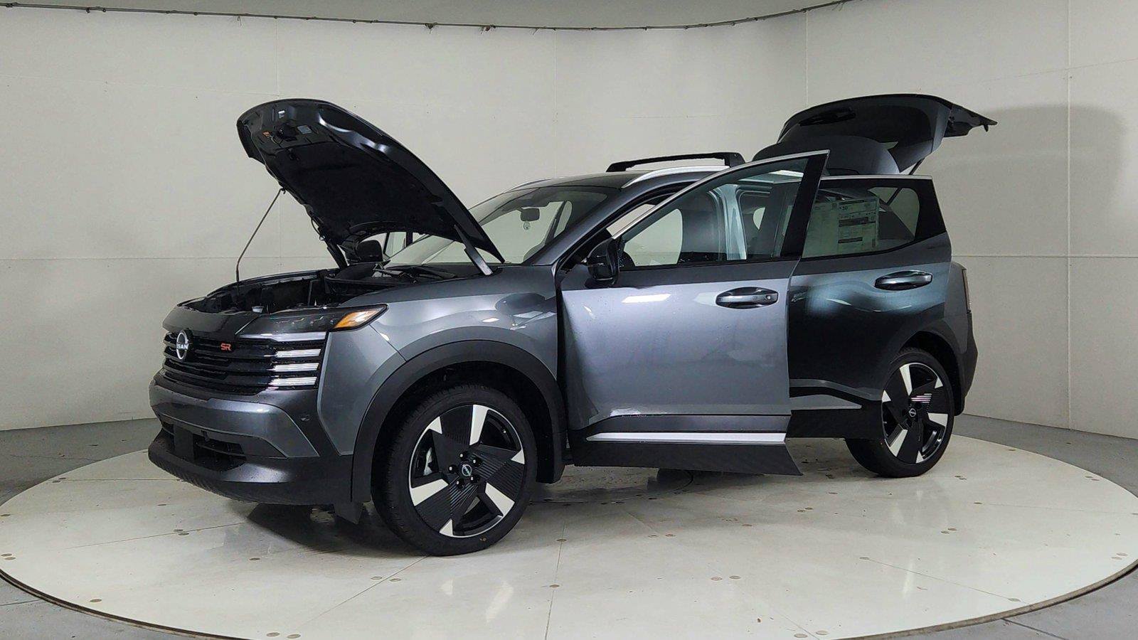 Used 2026 Nissan Kicks SR w/ Illumination Package AWD/4WD image 10