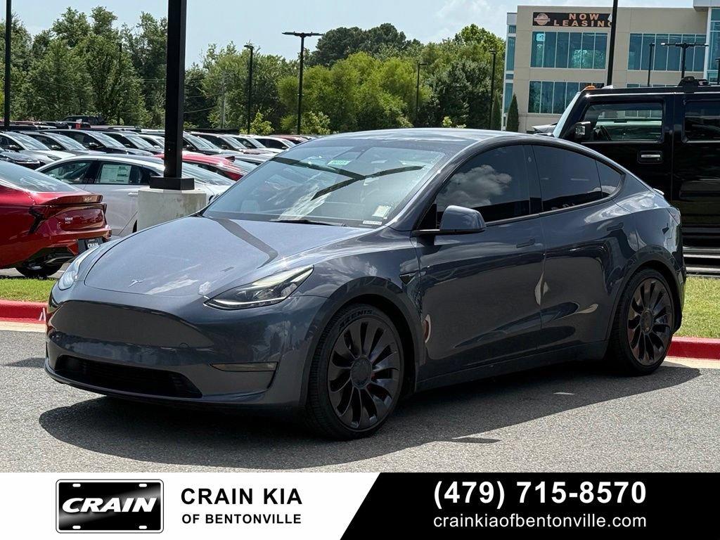 Used 2021 Tesla Model Y Performance AWD/4WD image 3