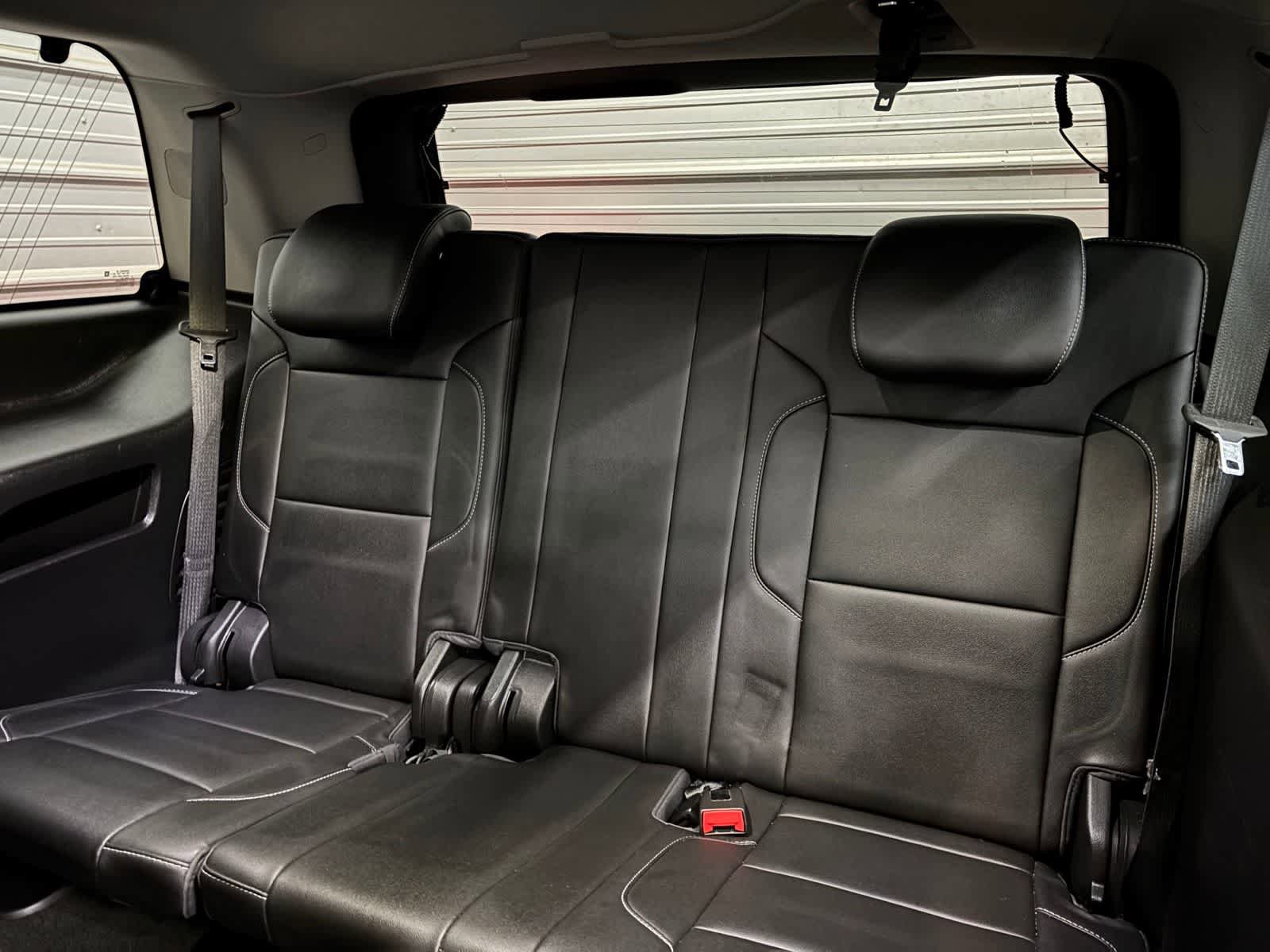 Used 2018 Chevrolet Tahoe LT w/ Luxury Package AWD/4WD image 28