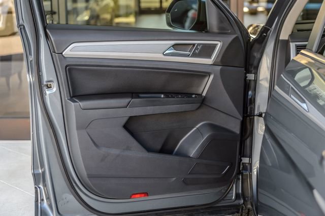 Used 2019 Volkswagen Atlas SE w/ Towing Package image 47