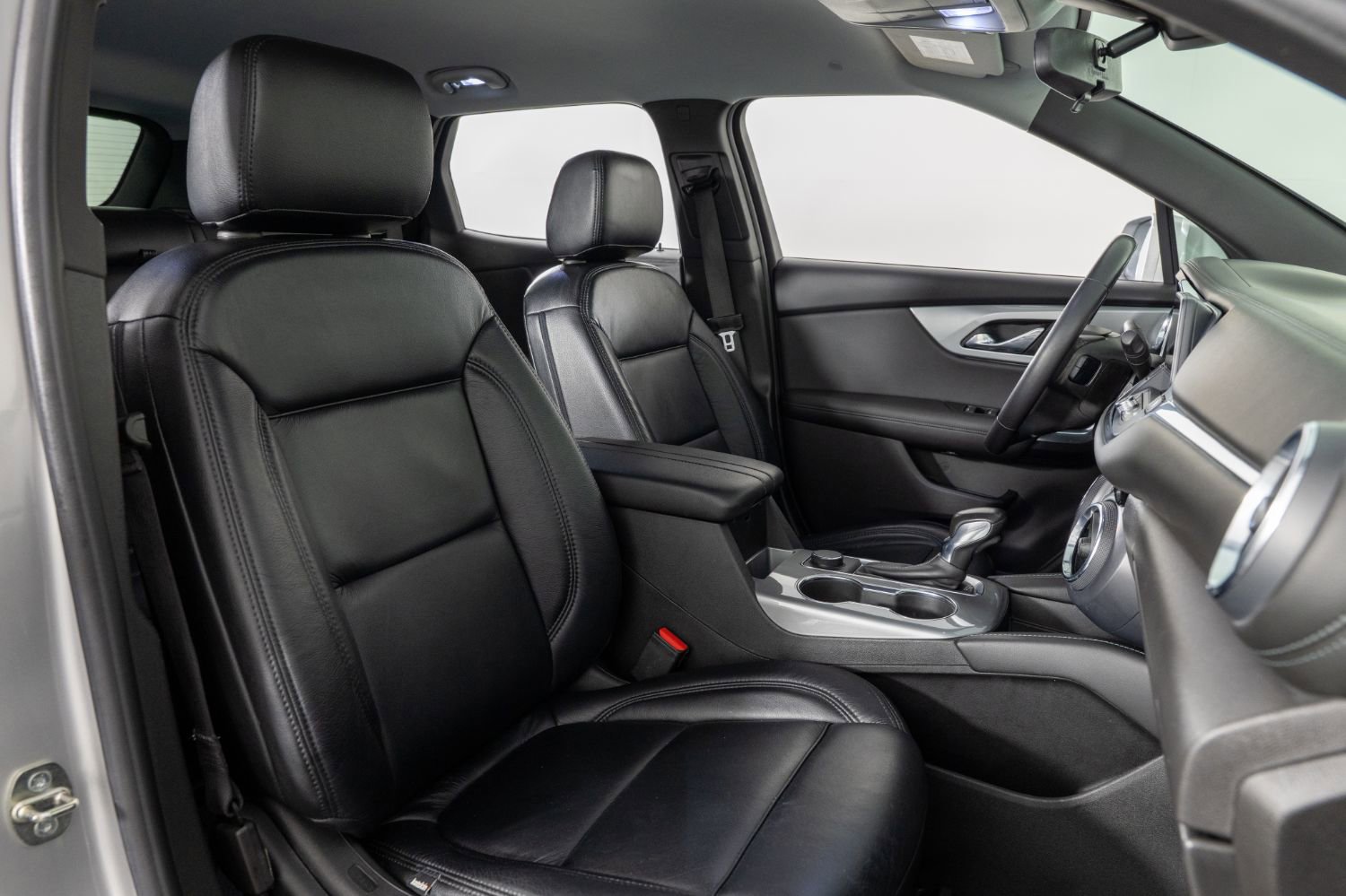 Used 2019 Chevrolet Blazer LT image 27