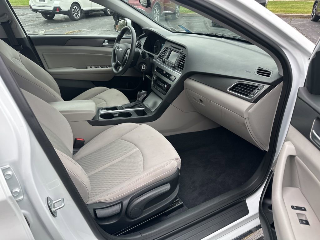 Used 2015 Hyundai Sonata Sport image 31