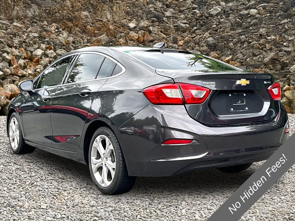 Used 2017 Chevrolet Cruze Premier FWD image 11