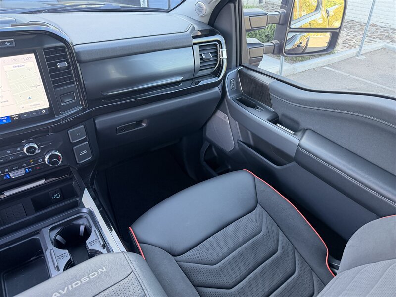 Used 2023 Ford F250 Lariat w/ Lariat Ultimate Package AWD/4WD image 74