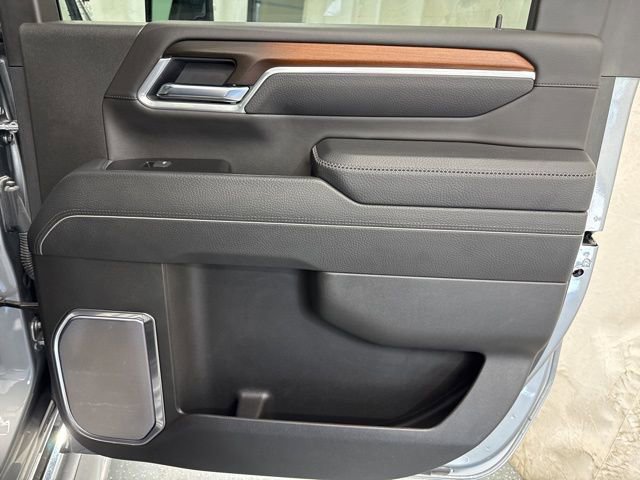 Used 2025 GMC Sierra 3500 Denali w/ LPO, GMC Protection Package image 11