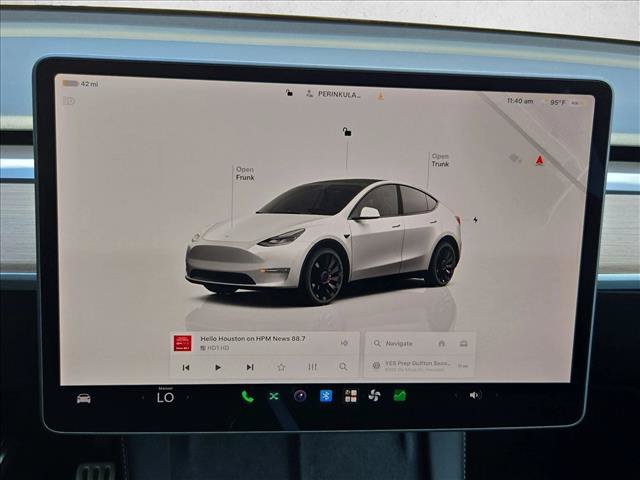 Used 2023 Tesla Model Y Performance AWD/4WD image 11