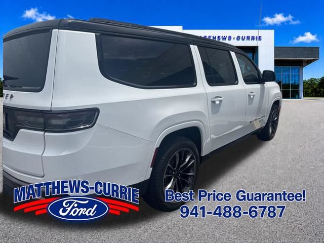 Used 2025 Jeep Grand Wagoneer L Series II Obsidian w/ Quick Order Packagew 28T AWD/4WD image 4