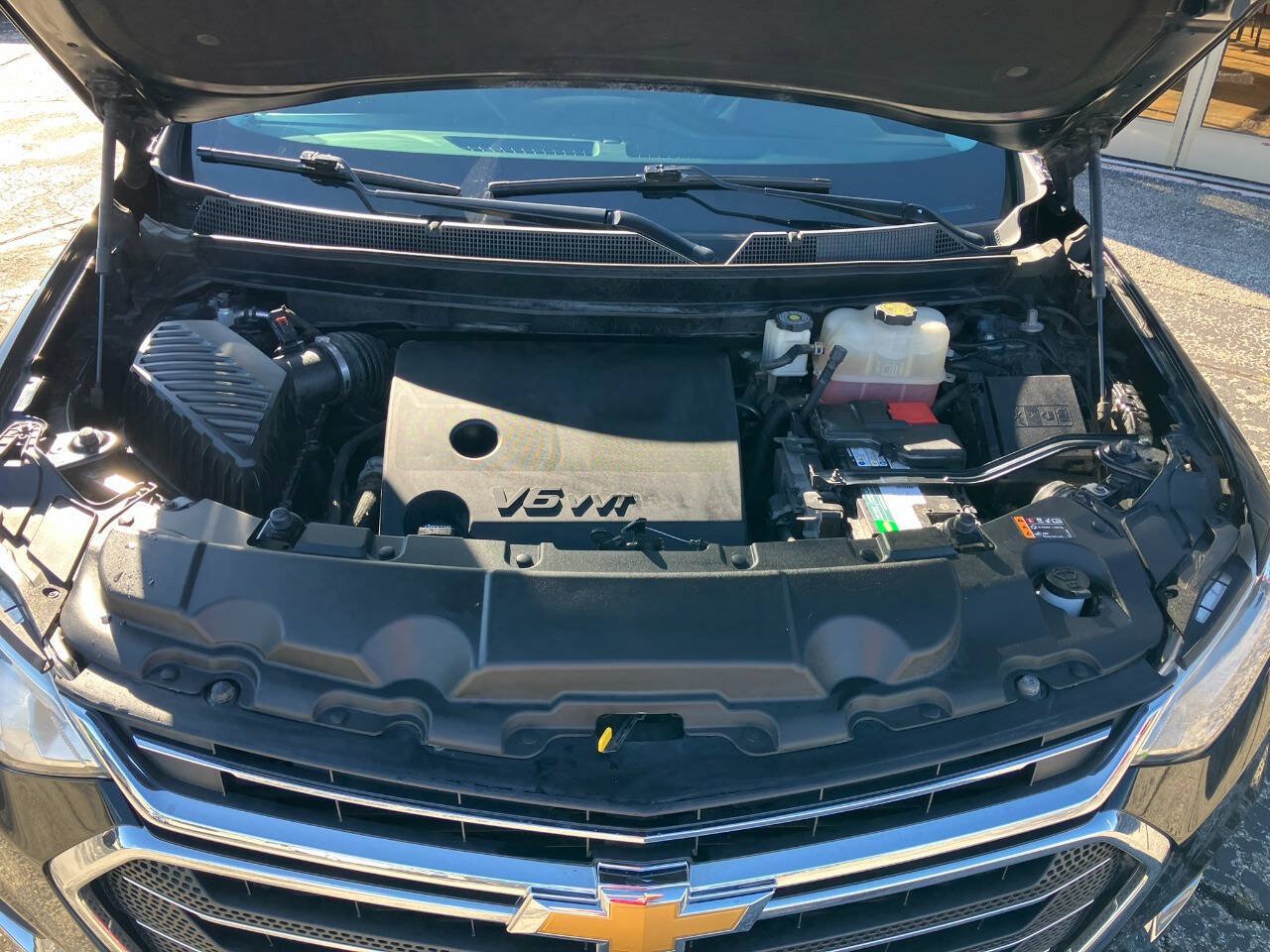 Used 2018 Chevrolet Traverse LT AWD/4WD image 27