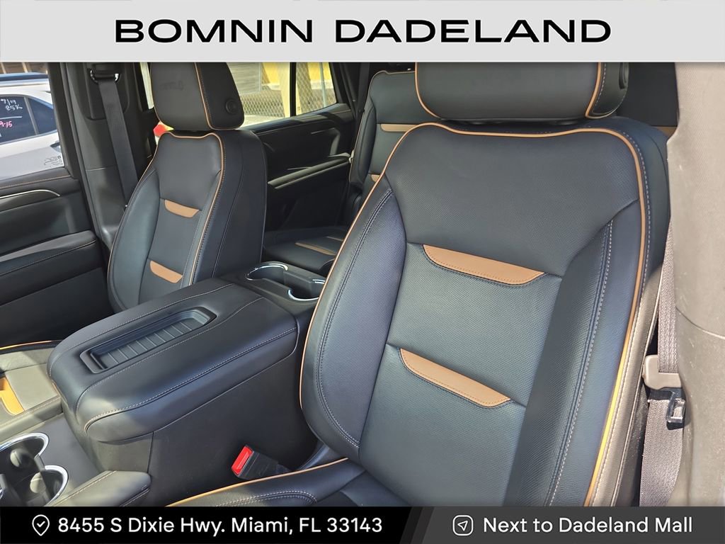 Used 2023 GMC Yukon AT4 w/ Technology Package image 15