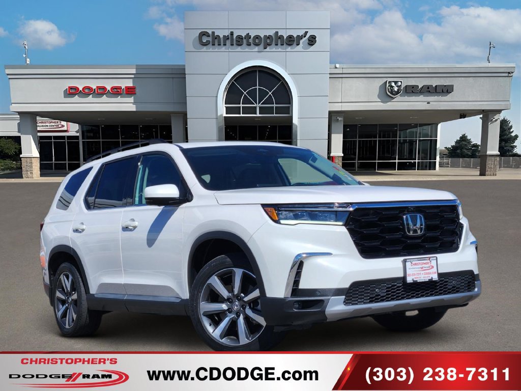 Used 2023 Honda Pilot Elite image 1