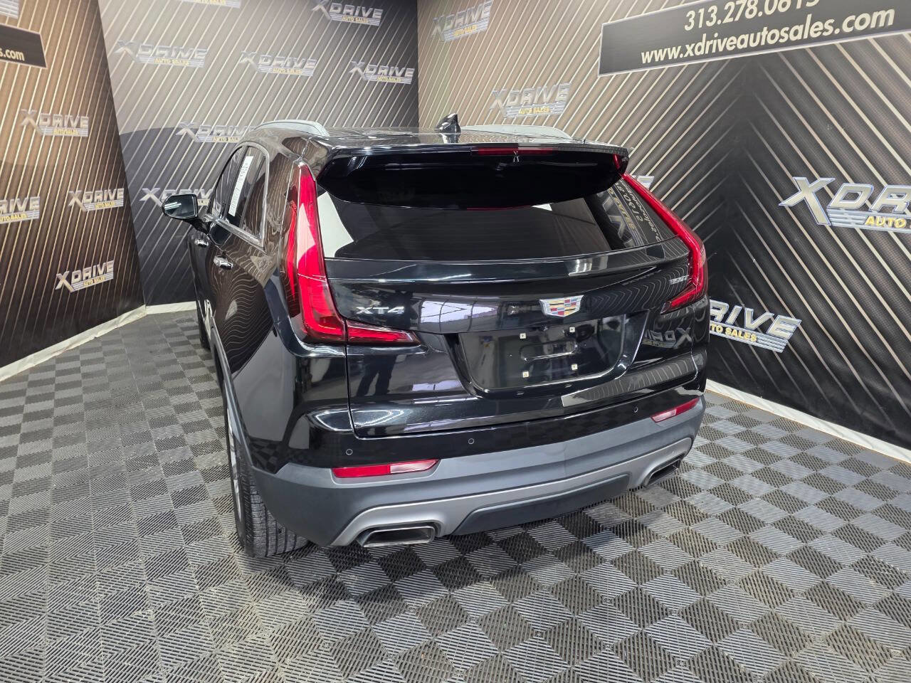 Used 2020 Cadillac XT4 Premium Luxury image 10