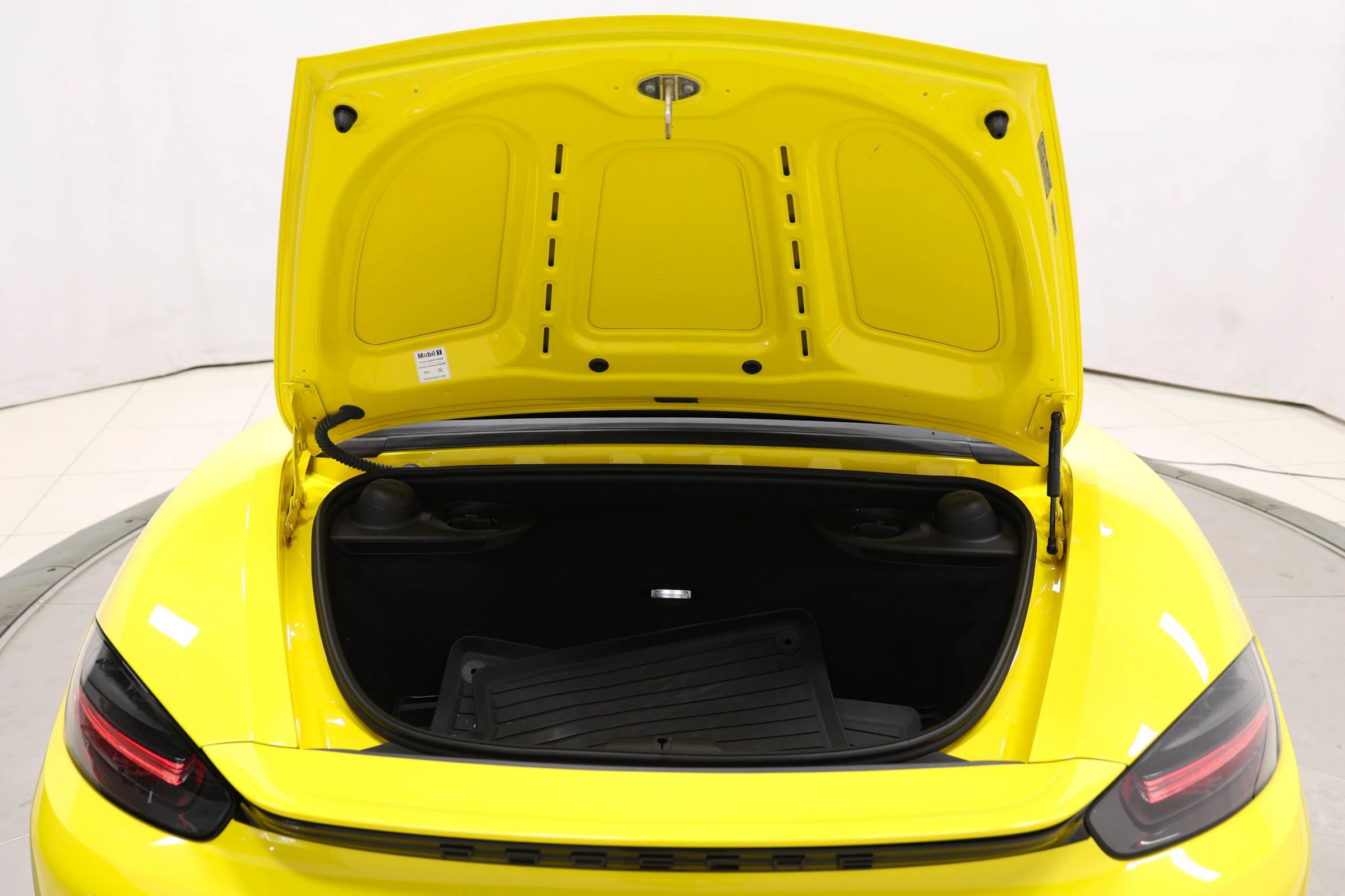 Used 2019 Porsche 718 Boxster GTS RWD image 61