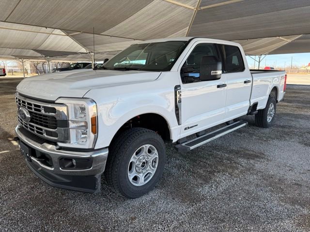 New 2026 Ford F350 XLT w/ FX4 Off-Road Package AWD/4WD image 3