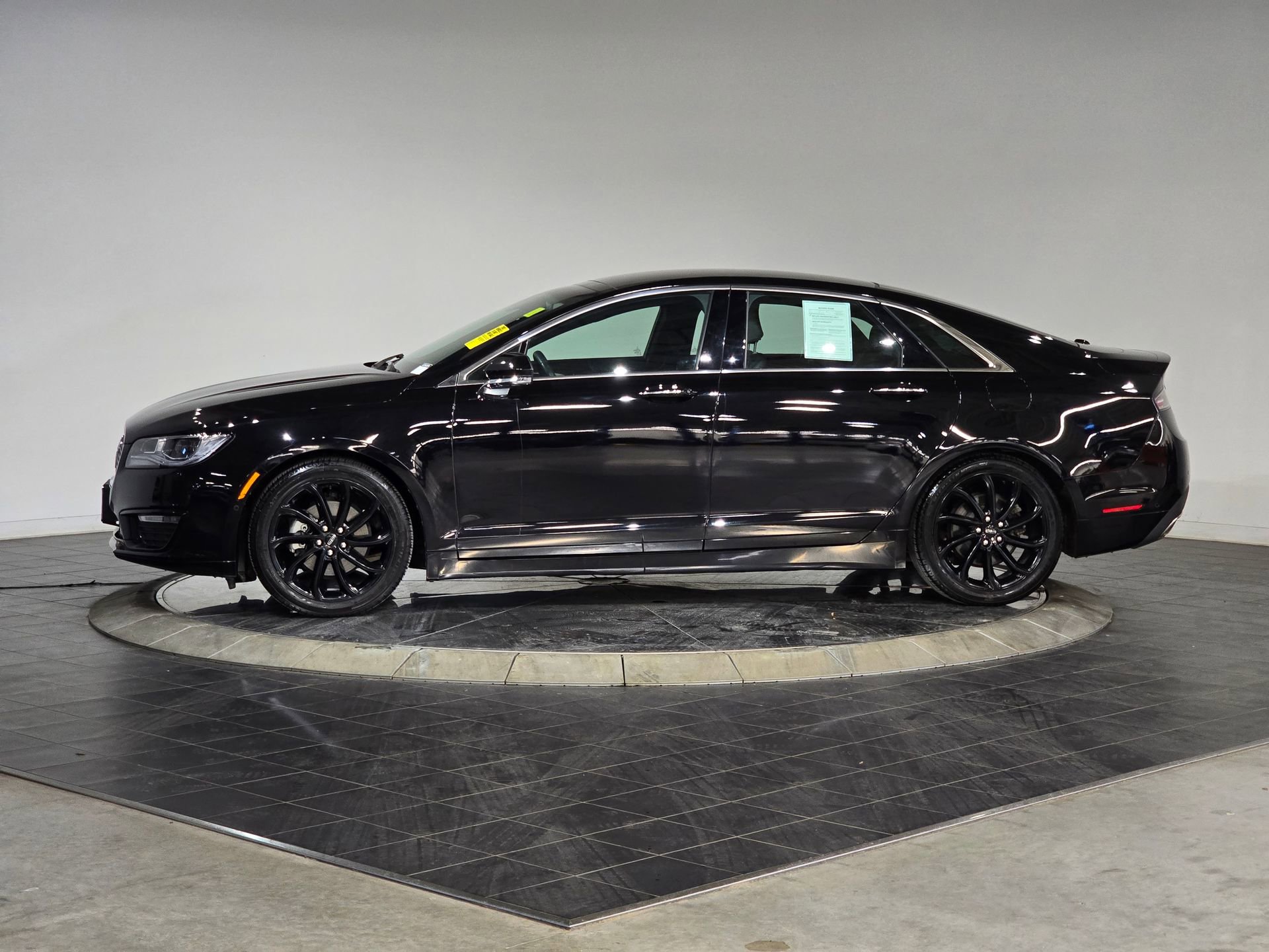 Used 2020 Lincoln MKZ Reserve w/ Luxury Package image 6