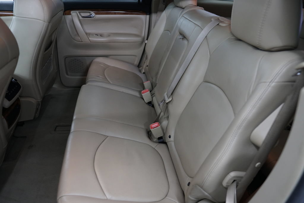 Used 2007 Saturn Outlook XR w/ Premium Trim Pkg FWD image 37