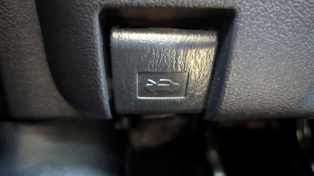 Used 2017 Toyota Prius Two w/ Prius Two Safety Plus Package FWD image 32