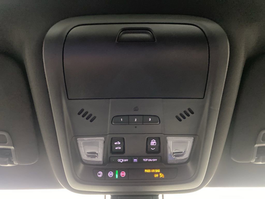 New 2025 Cadillac XT6 Luxury image 51