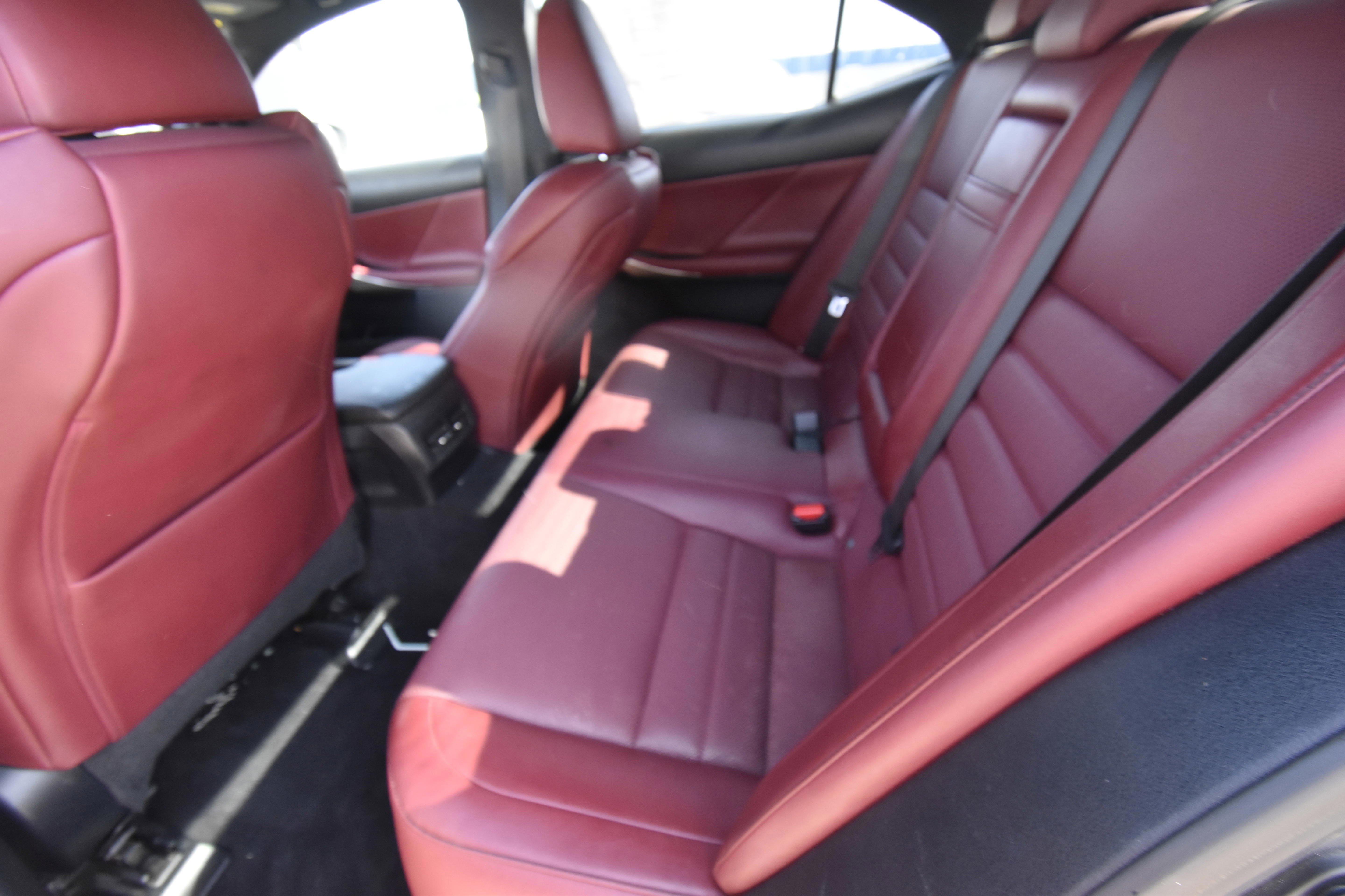 Used 2017 Lexus IS 200t RWD image 12