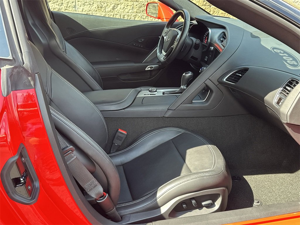 Used 2019 Chevrolet Corvette Stingray Coupe w/ 2LT Preferred Equipment Group image 13