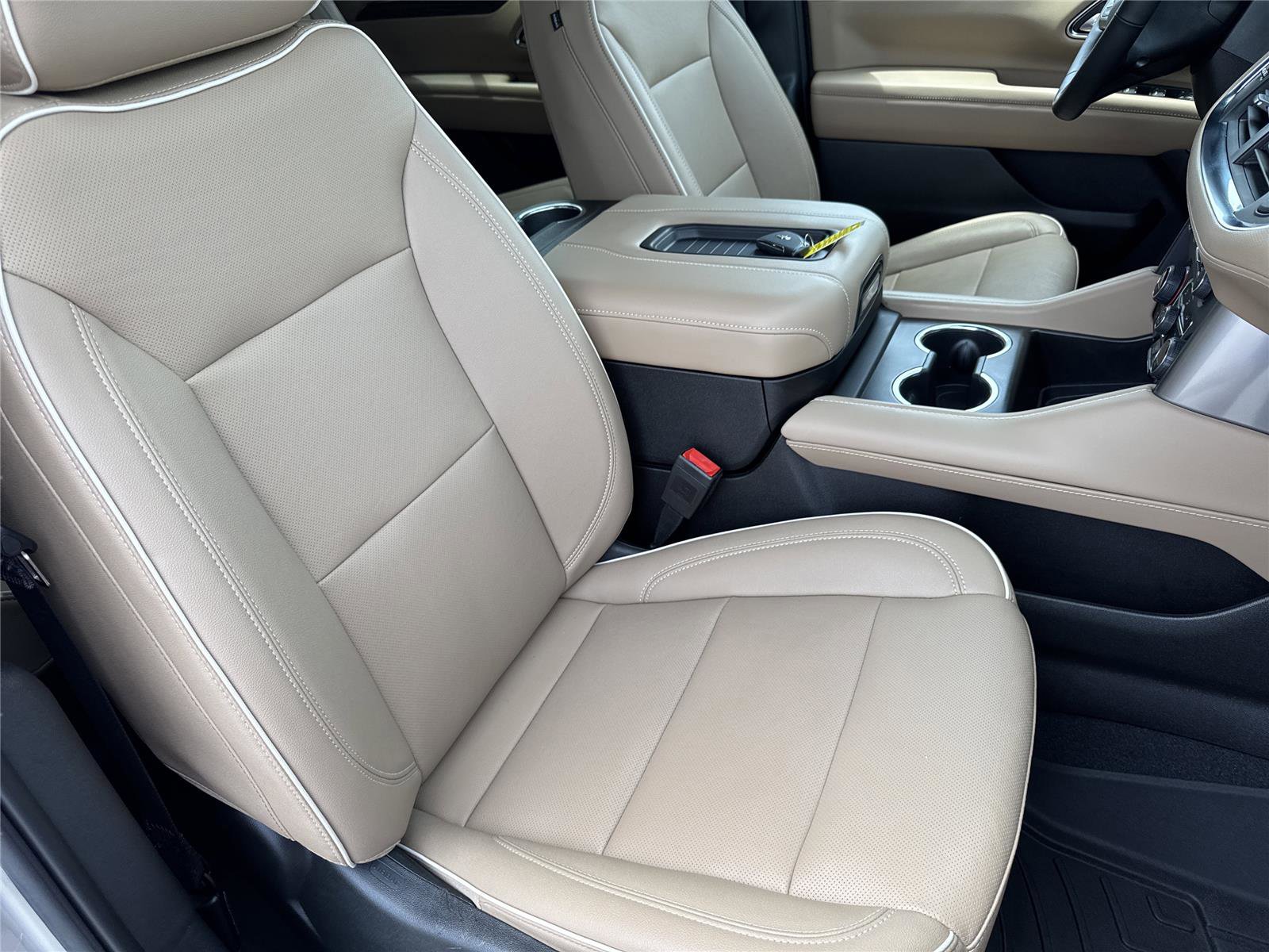 Used 2023 Chevrolet Tahoe Premier RWD image 39