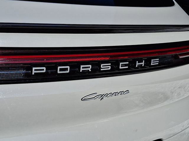 New 2026 Porsche Cayenne E-Hybrid Coupe image 22