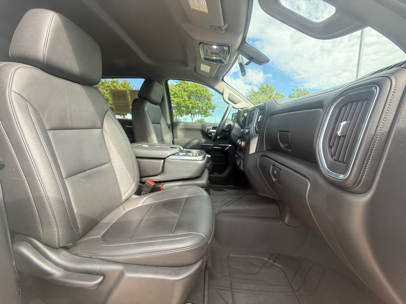 Used 2021 Chevrolet Silverado 1500 LT w/ Texas Edition Plus RWD image 30