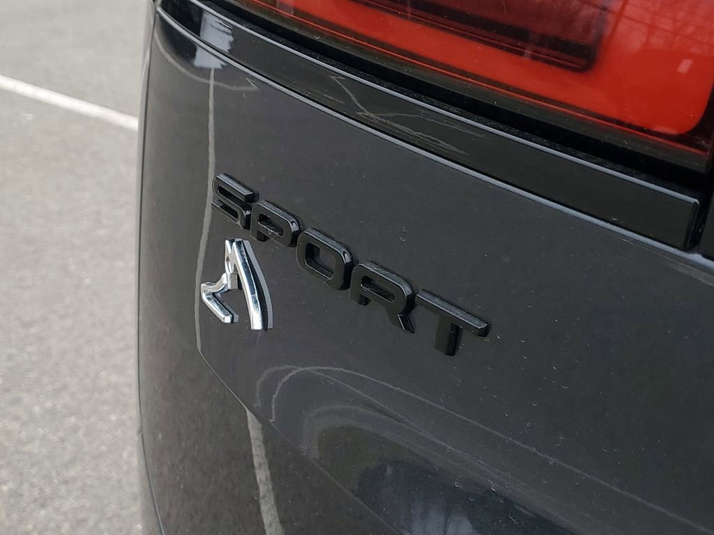 New 2026 Land Rover Range Rover Sport Dynamic SE AWD/4WD image 7