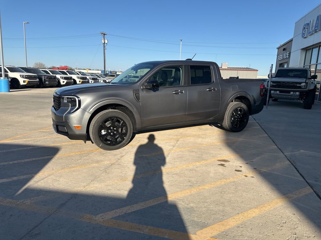 New 2026 Ford Maverick Lariat w/ Black Appearance Package AWD/4WD image 4