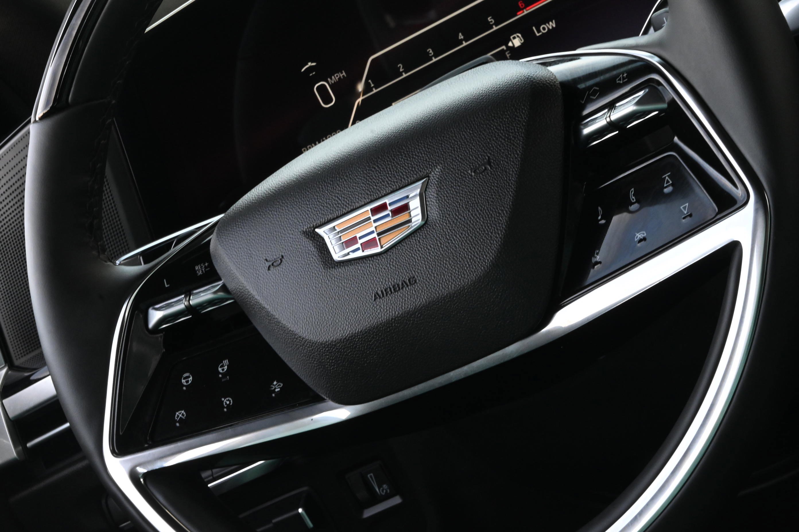 Used 2025 Cadillac Escalade Sport w/ Touring Package image 37