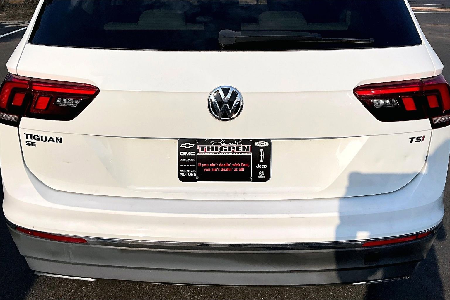 Used 2018 Volkswagen Tiguan SE FWD image 24