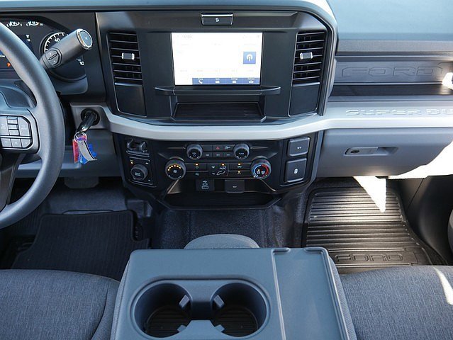 New 2026 Ford F250 XL w/ FX4 Off-Road Package image 19