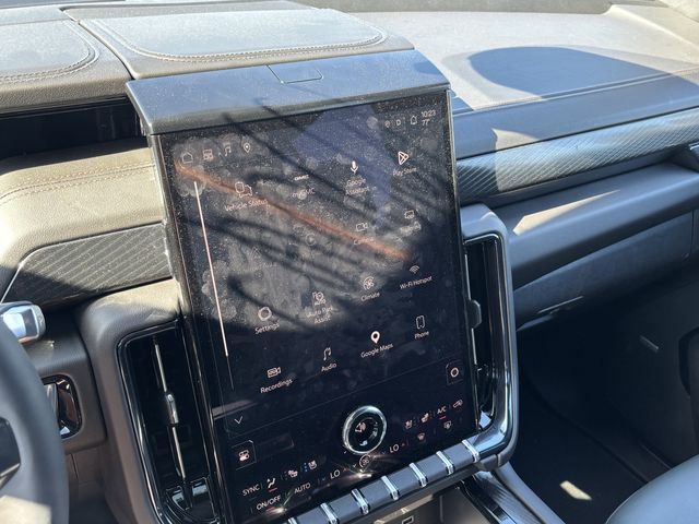 Used 2026 GMC Yukon AT4 image 5