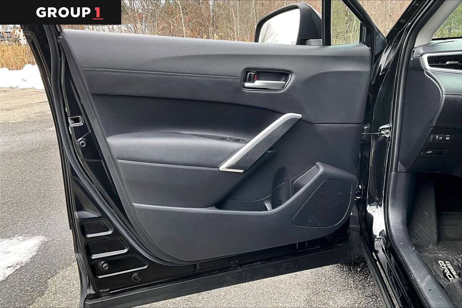 Certified 2022 Toyota Corolla Cross XLE w/ Convenience Package image 21