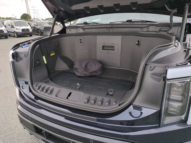 Used 2023 Ford F150 Lightning Lariat AWD/4WD image 36